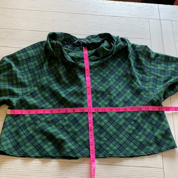 Zara greenprint, flowy top, tartan design, hi neck - Picture 6 of 7